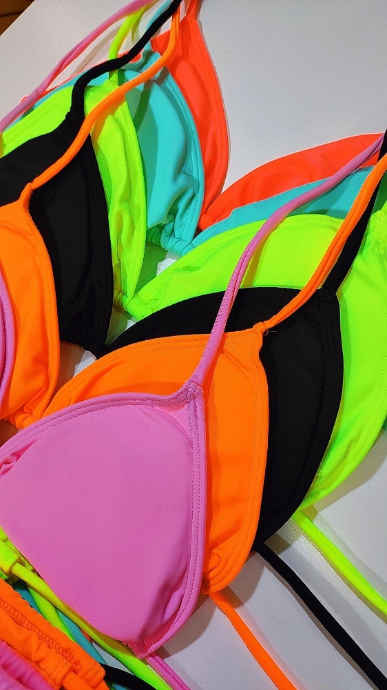 Bikini Triángulo con Tiras Largas Less Regulable (60003) - Imagen 9