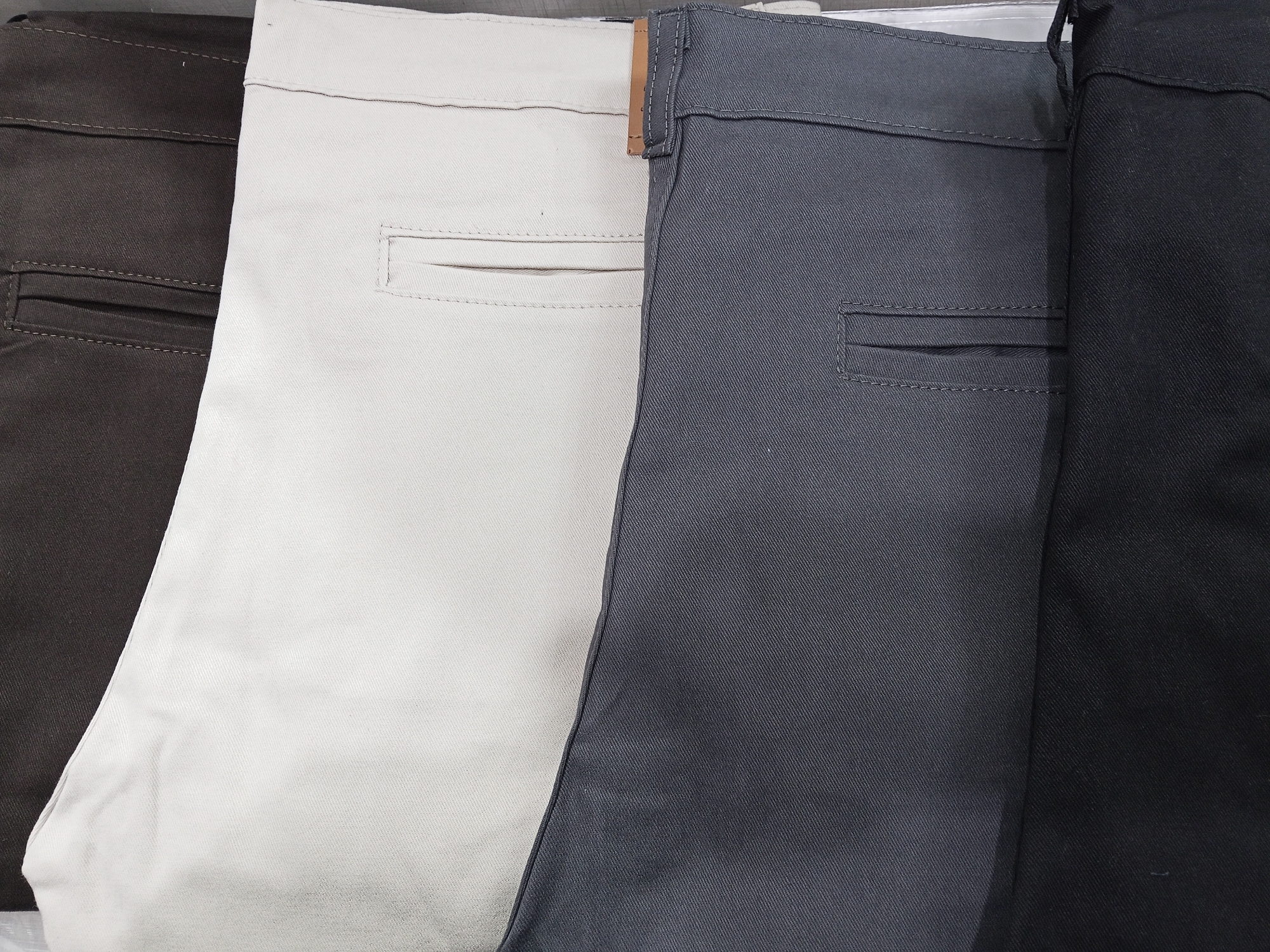 Pantalones Corte Chino - Imagen 3