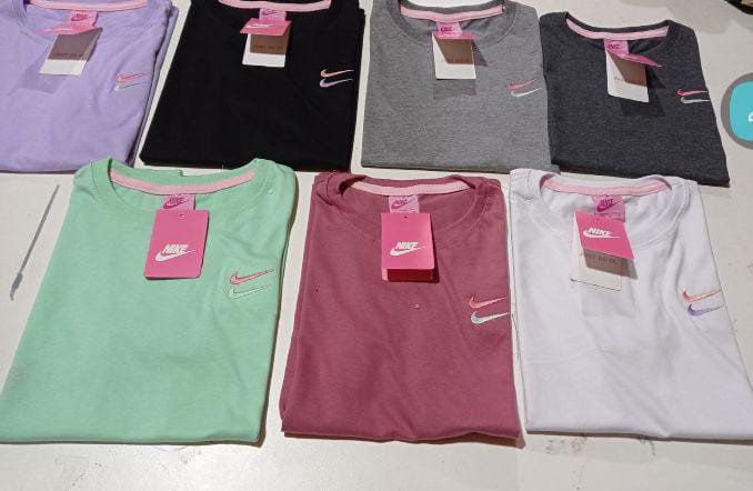 Remera de Dama Nike - Imagen 4