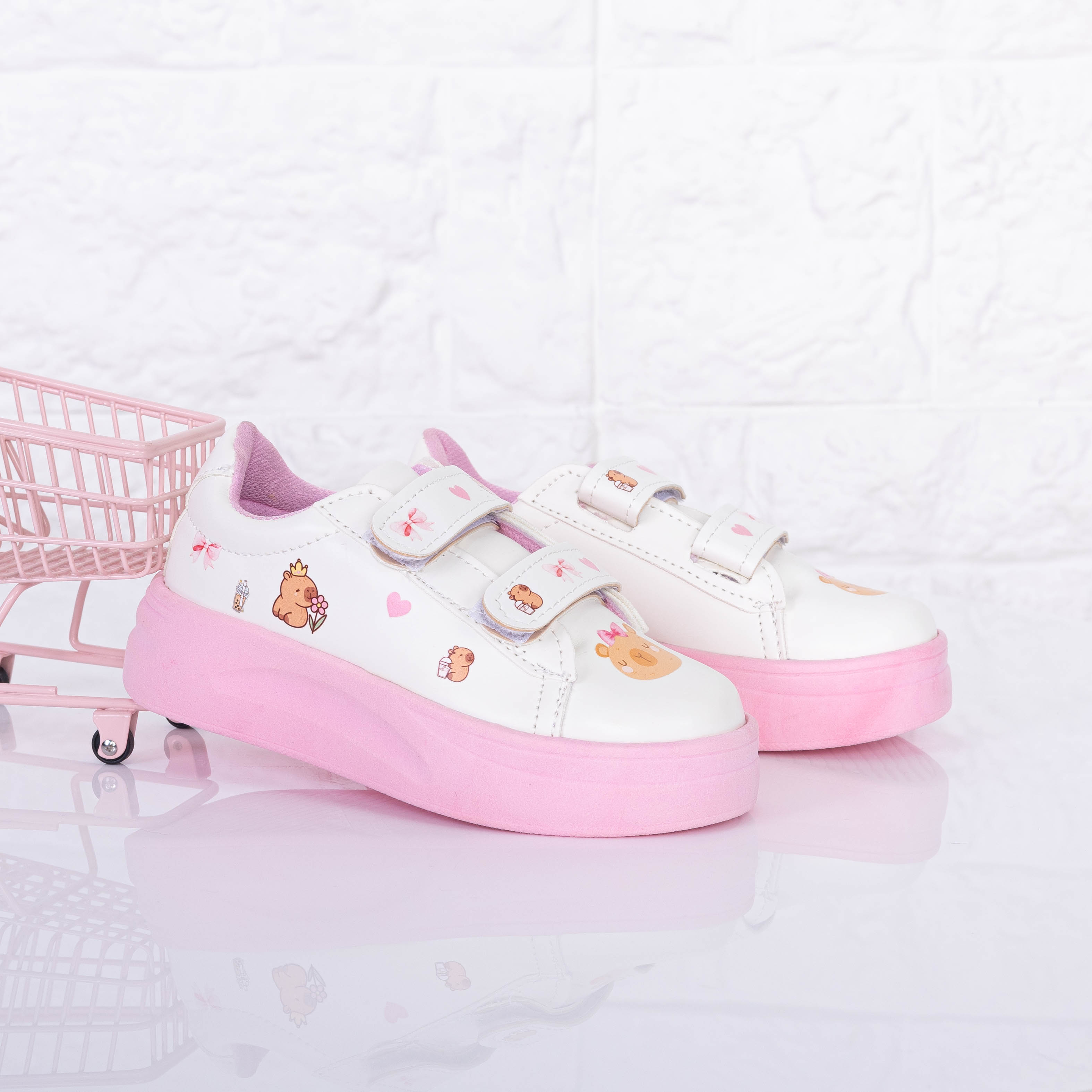 Zapatillas Capybara Infantil Nenas Velcro Blancas Colores Livianas Cómodas - VS246471.jpg