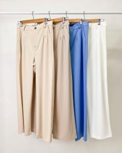 Pantalon Crep con Cierre Recto
