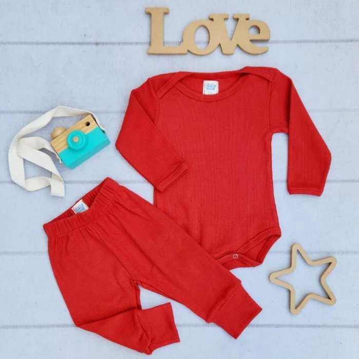Conjunto Reeb Body y Pantalon