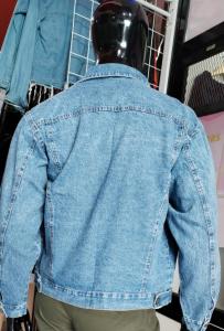 Campera Corte Boxy Celeste - Miniatura 4