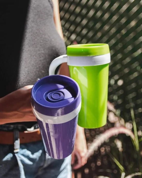 Vaso Termico de Plastico con Tapa