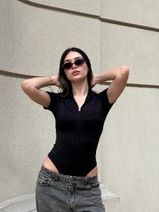 Body con Cierre Manga Corta