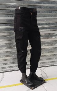 Pantalón Mom Cargo Negro