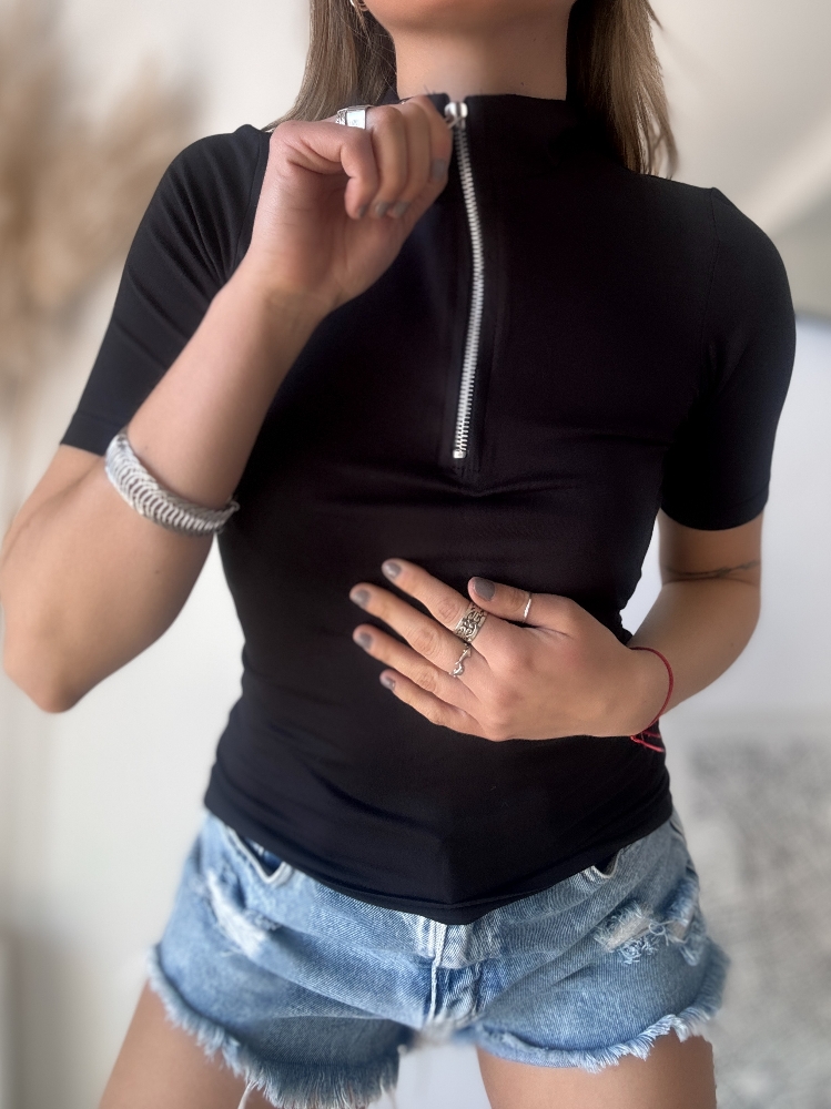 Remera con Cierre - Imagen 2