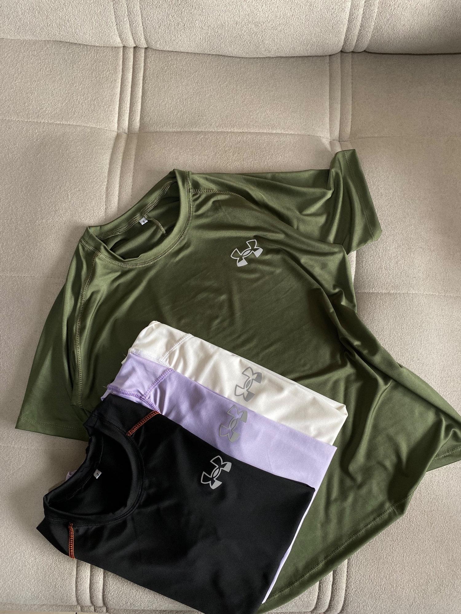 Remeras Deportivas Under - Imagen 3