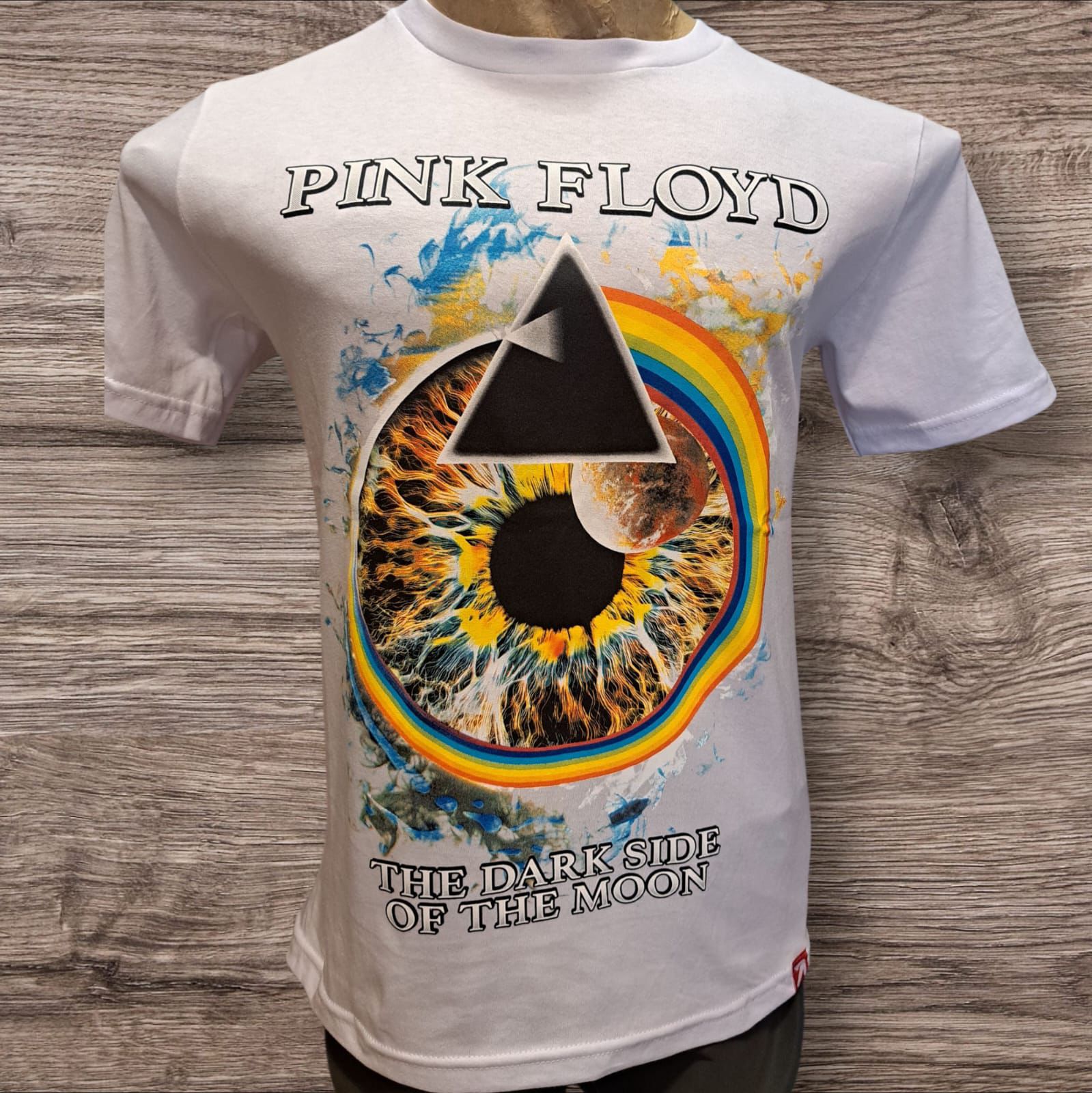 Remera Dark Side Of The Moon - WhatsApp%20Image%202026-05-19%20at%2015.37.03.jpeg