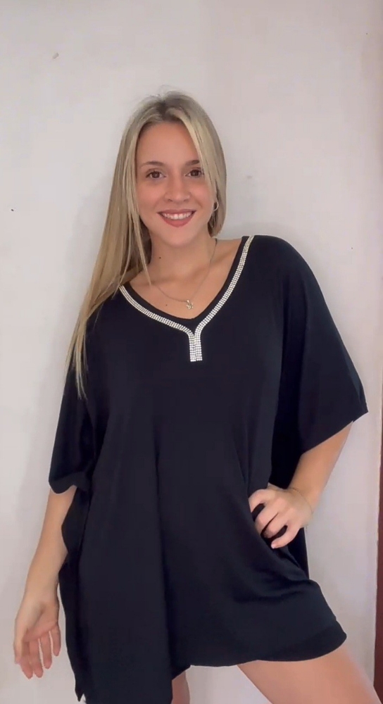 Remera con Brillante en "v" - Imagen 2
