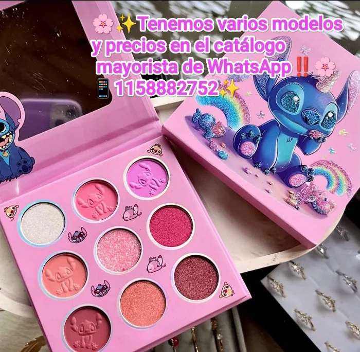 Paletita de Sombra con Espejo de Stich y Minnie (varios Modelos)