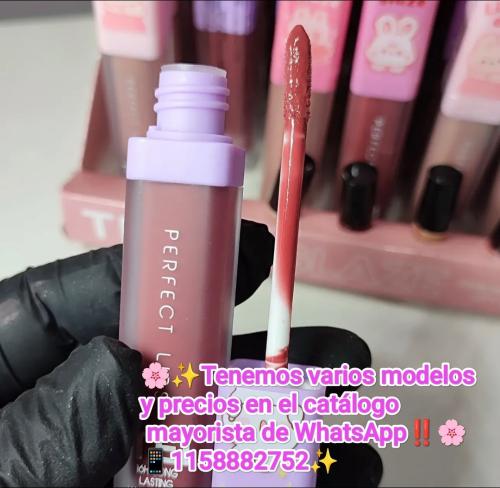 Lipglaze con Color de Tei (aprobado por Anmat)
