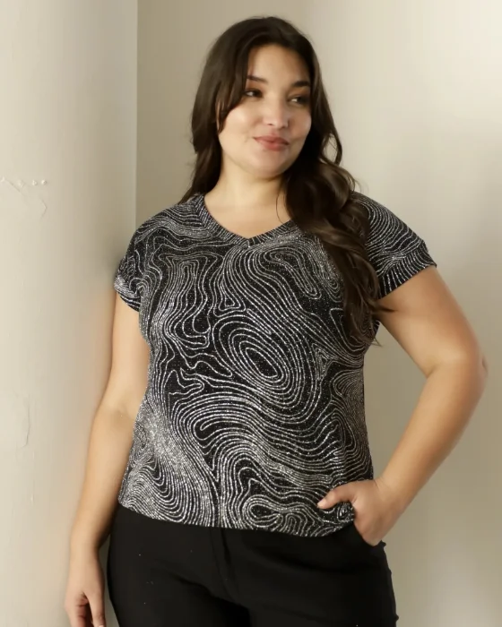 Nicole - Remera Lurex con Diseño