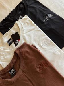 Remera The North Face