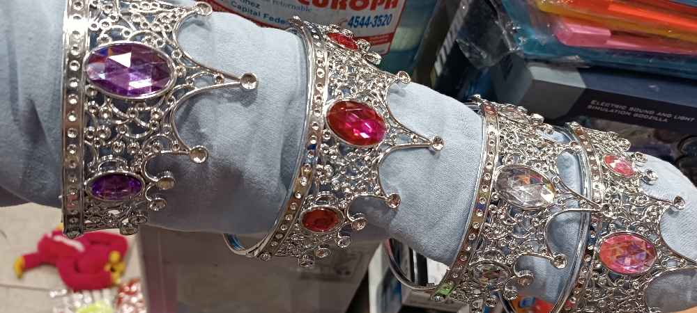Coronas de Princesa Movimiento - Imagen 1