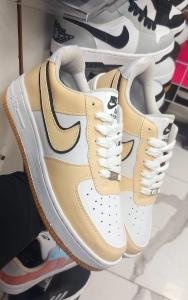 Air Tricolor Beige