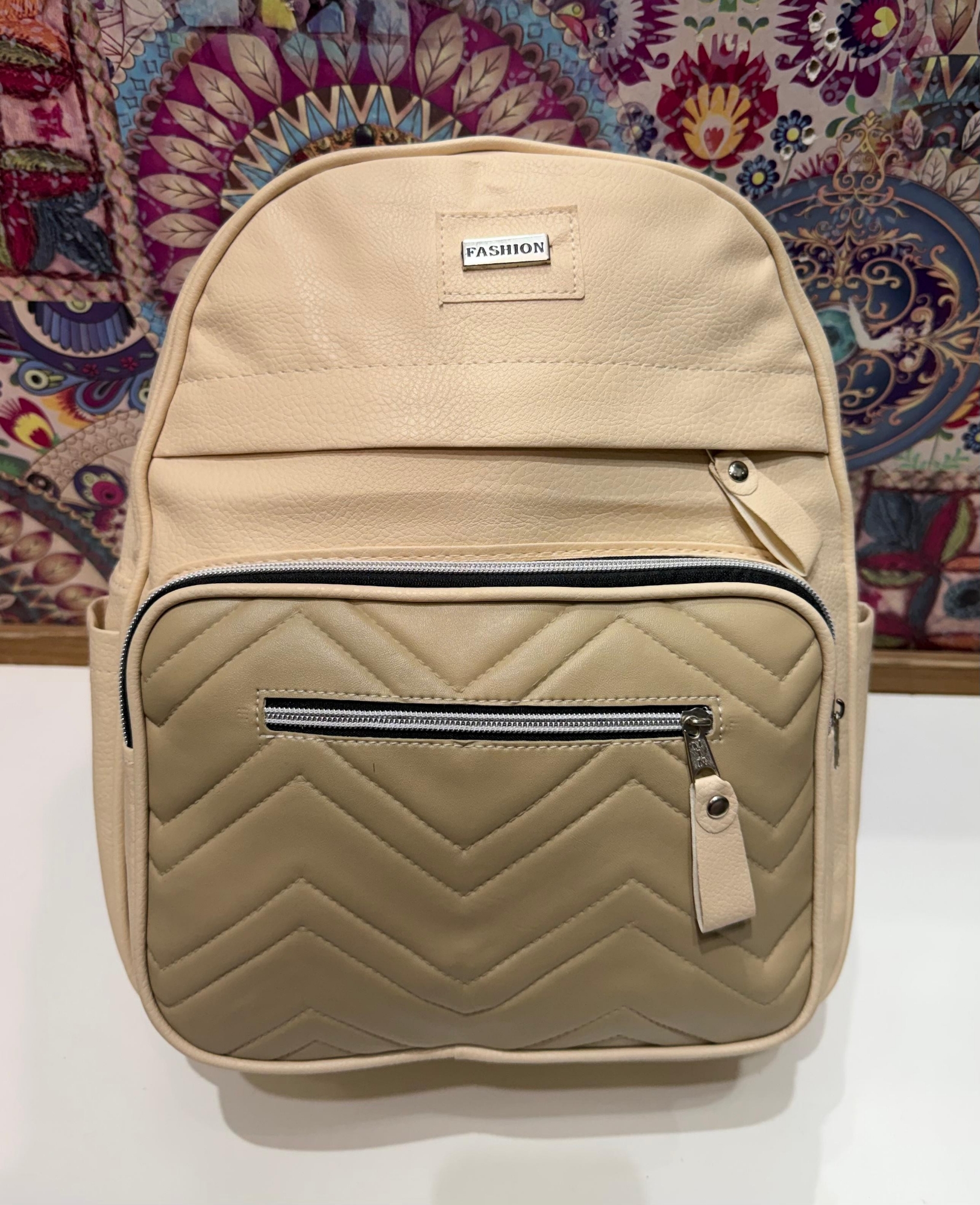 Mochila Reforzada de Tela de Avion Impermeable con Varios Compartimientos - Imagen 6