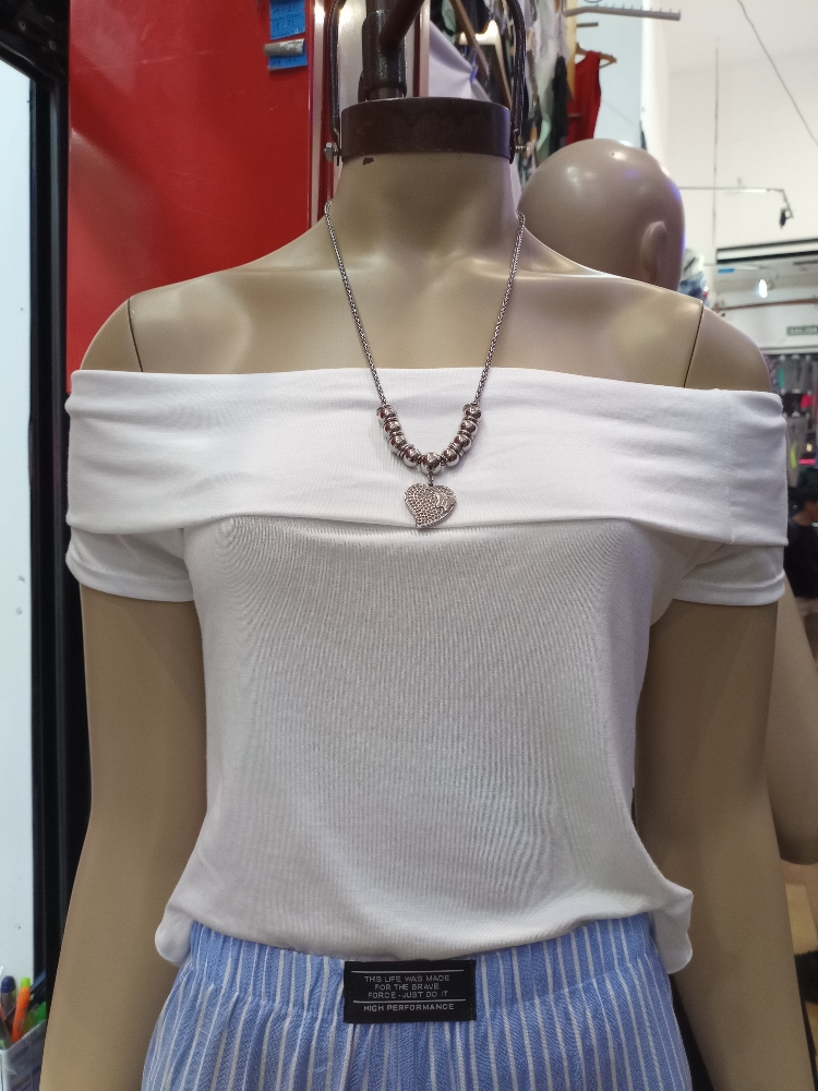 Remera Lisas Cuello Bote - Imagen 3