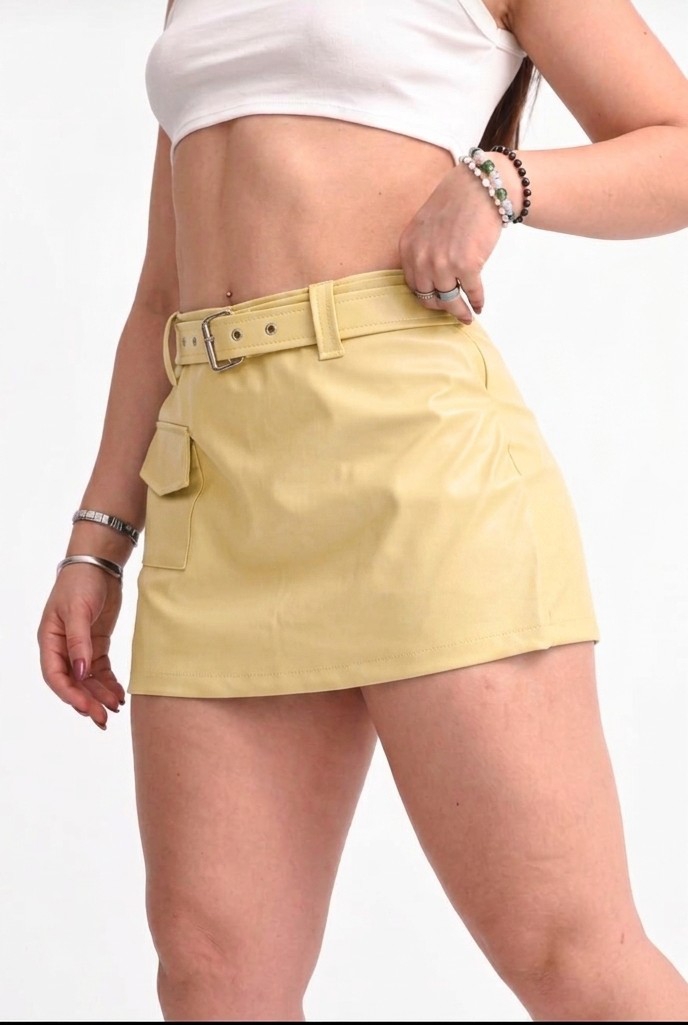 Short-pollera Hebilla Engomado Cargo - Imagen 3