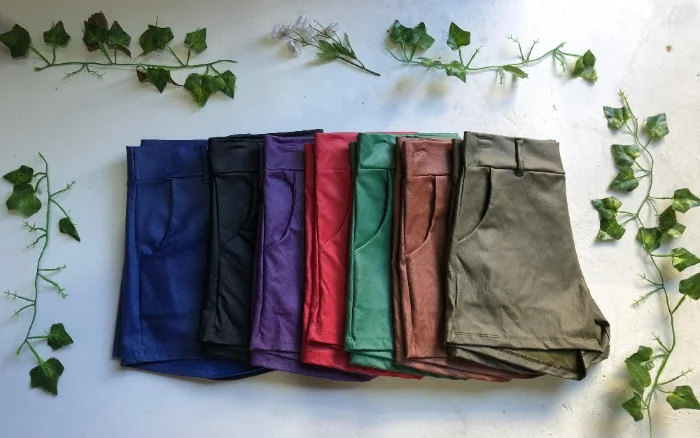 Shorts  Ecocuero Elastizado