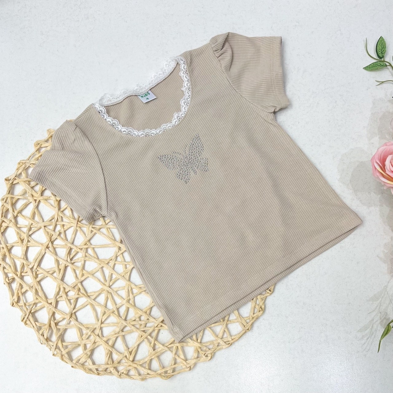 Remera Niña con Puntilla y Strass Mariposa - Imagen 3
