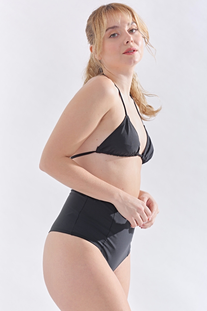 Bikini Triángulo con Culotte Tiro Alto  Especial - Imagen 3