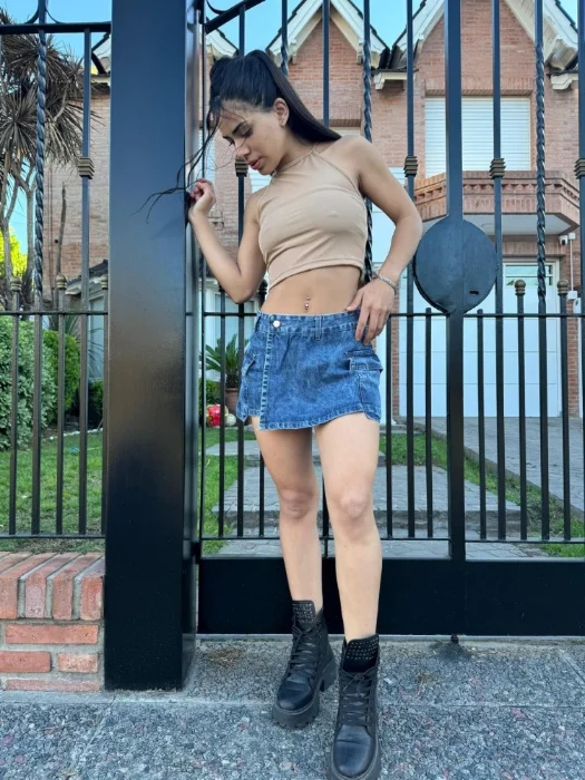 Short Pollera Sara Cargo Rígida