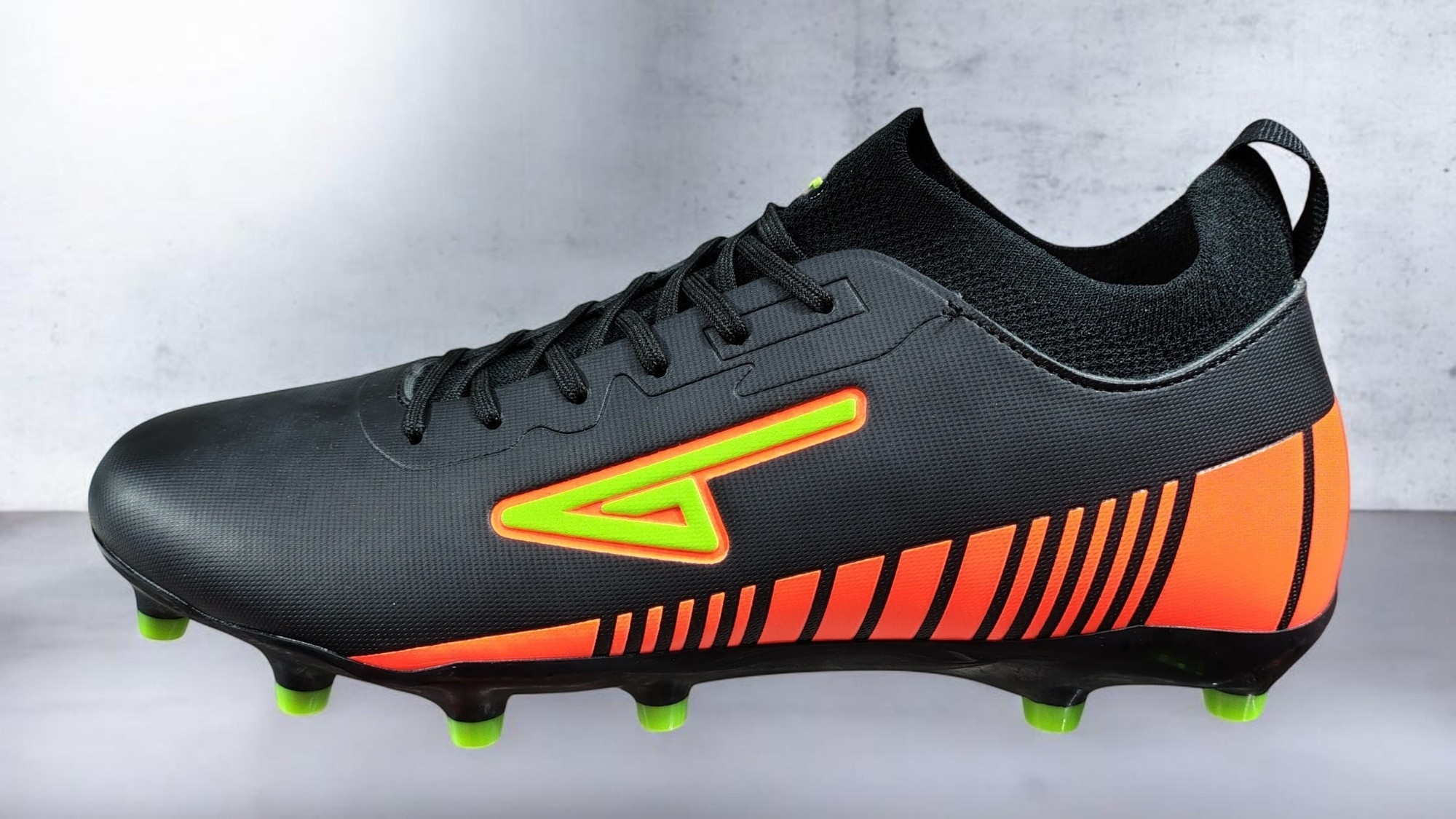 Botines de Futbol 9 y 11 - Imagen 3
