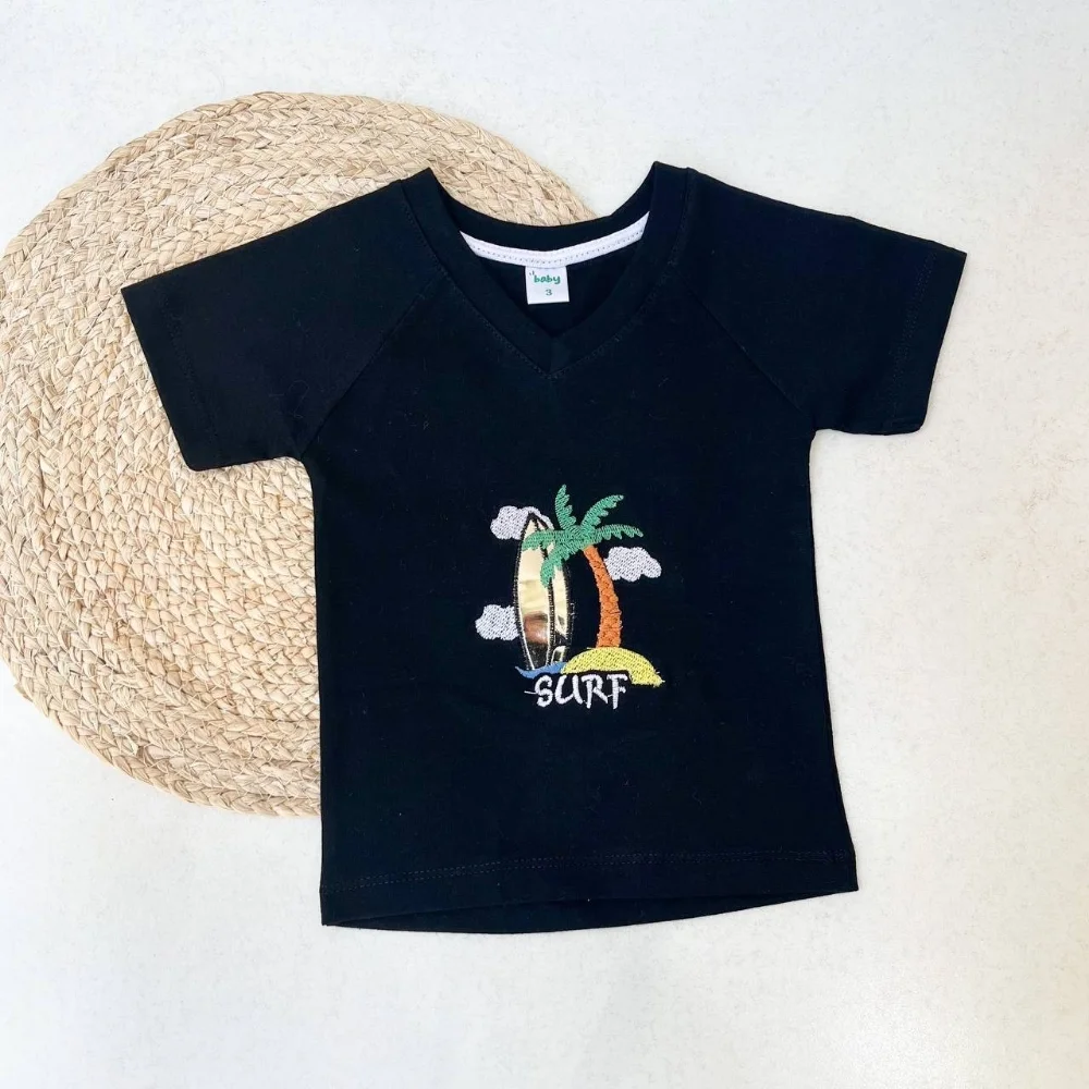 Remera Gadiel Bordado Cuello V - Imagen 5