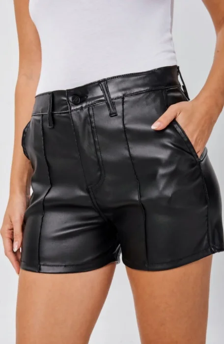 Engomado Short