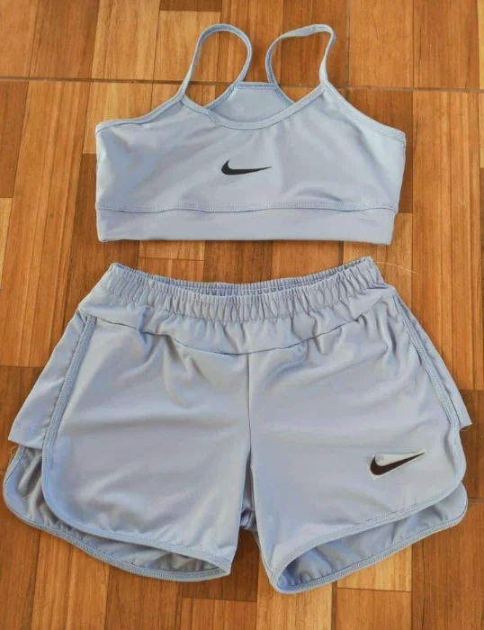 Conjunto de Dama