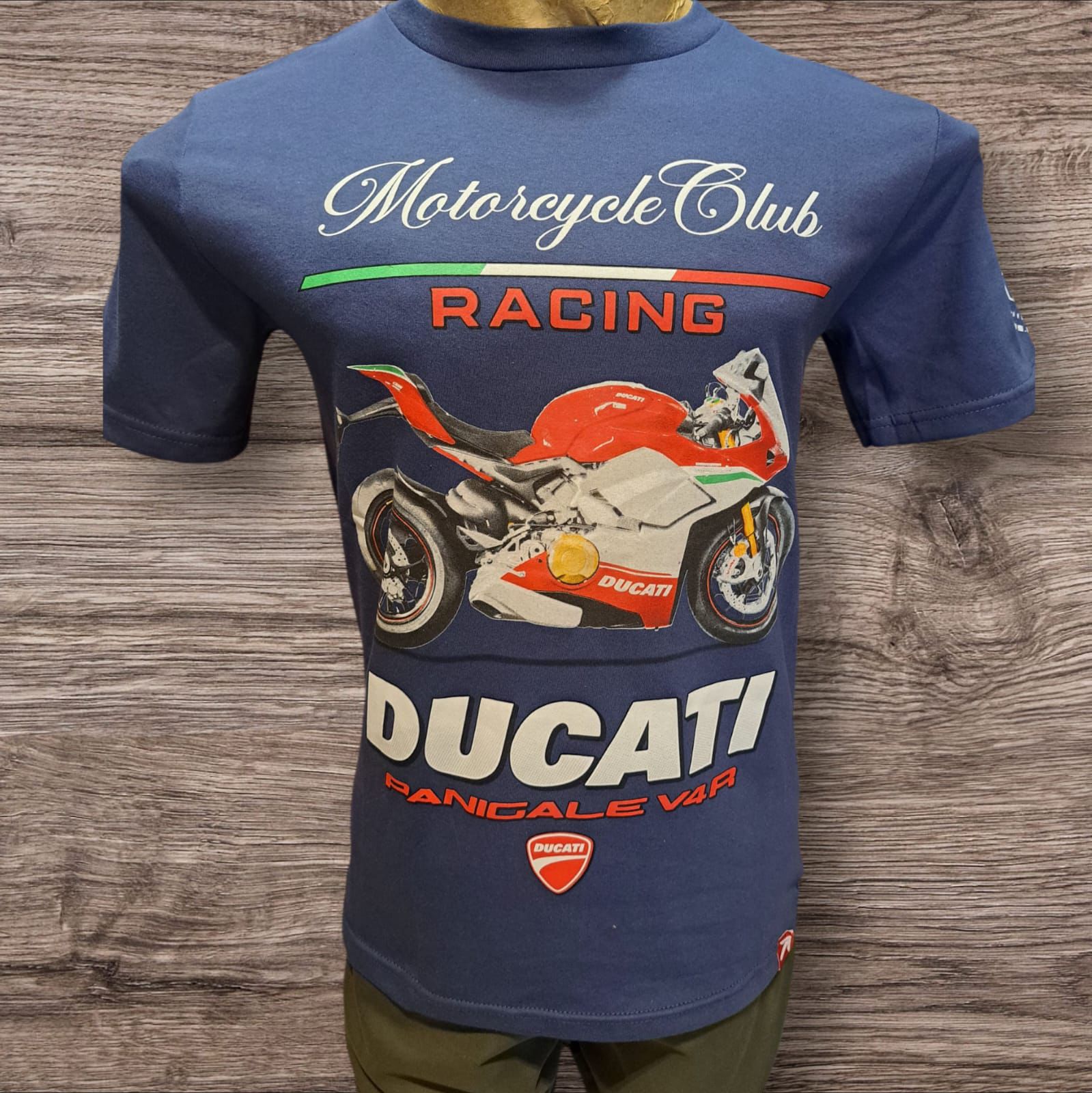 Remera Ducatti Racing - WhatsApp%20Image%202026-05-19%20at%2015.37.04.jpeg