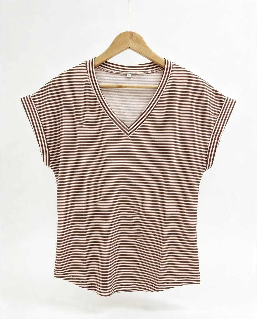 Remera Cuello V Rayada - Imagen 2