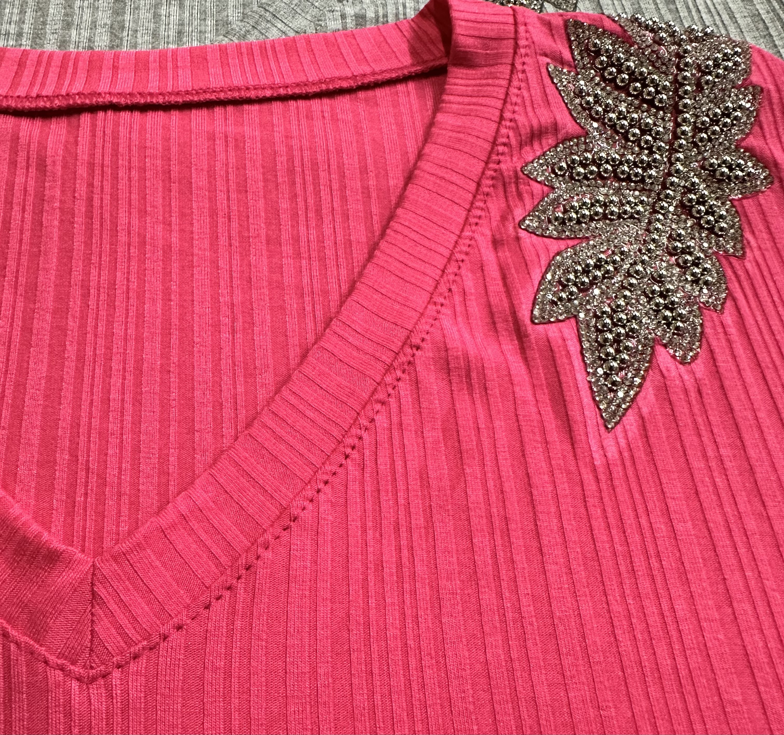 Remera de Morley con Apliques - IMG_3204.jpeg