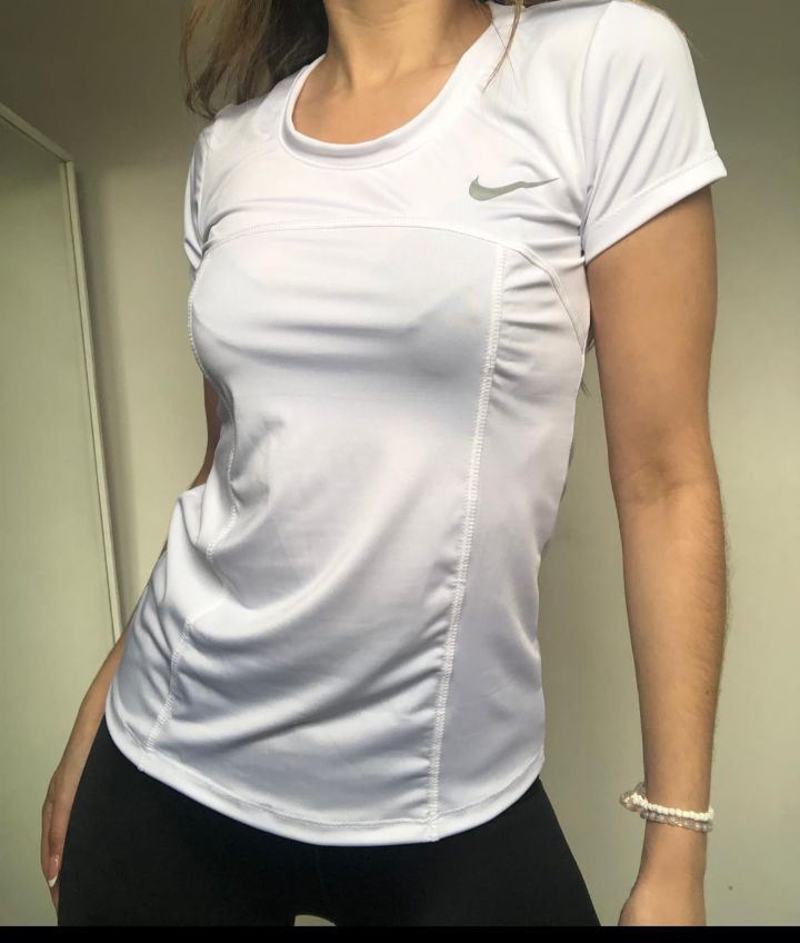 Remera Deportiva de Dama - Imagen 4