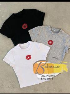Remera Beso