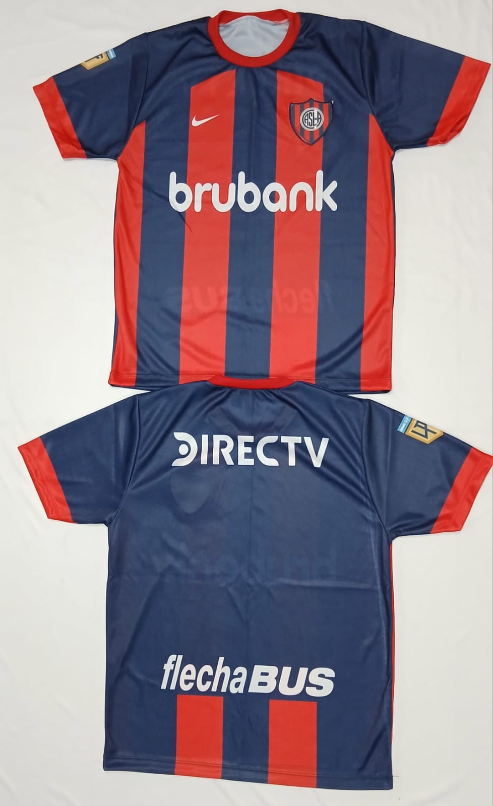 Camisetas de Ascenso - 1827f79f-13f8-4124-8015-3f06826650cc.jpeg