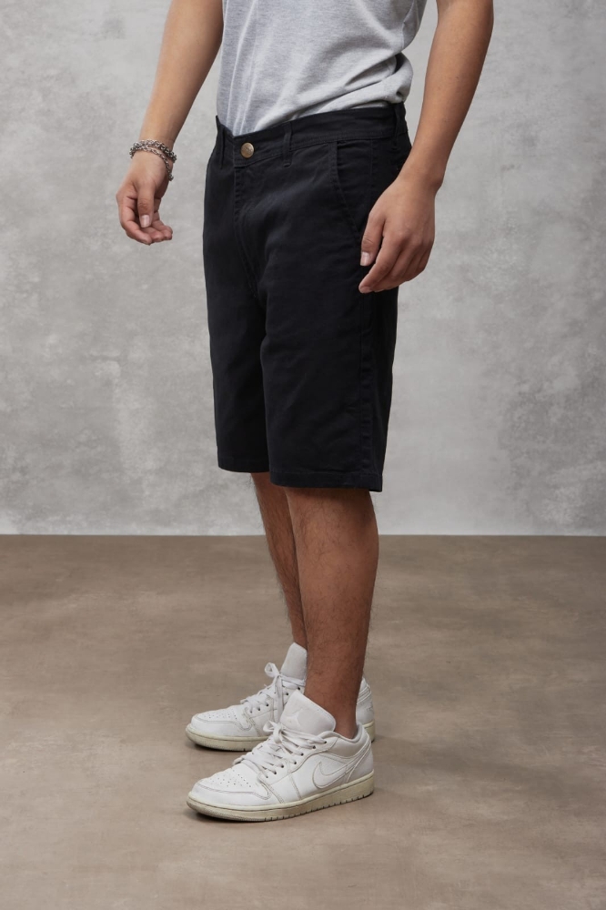 Bermuda Gabardina- Negro - Imagen 3