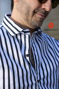 Camisa Elastizada Entallada Rayada Manga Larga - Miniatura 2