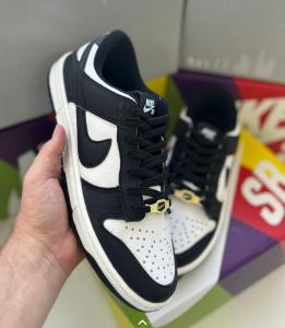 Nike Panda