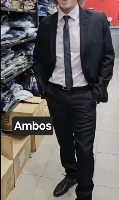 Ambo Negro Tela Tropical, Semi Entallado Muy Buena Terminacion