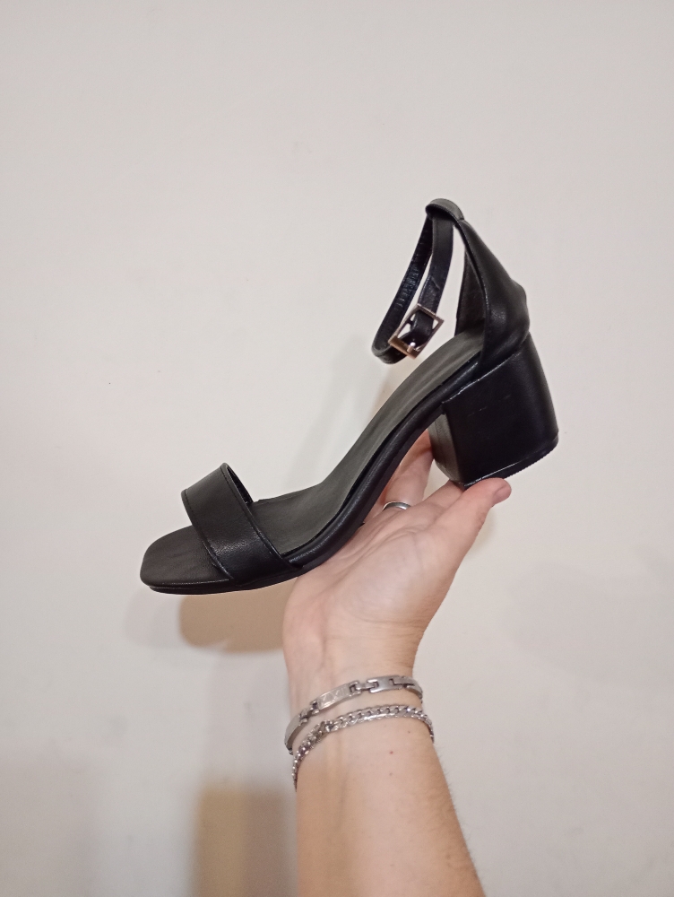Sandalia Negro Pu 4cm - Imagen 5