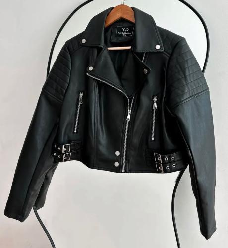 Cuero Yd Crop Hebillas