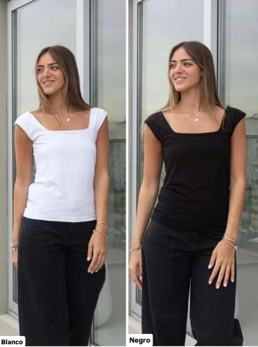 Musculosa Escote Cuadrado