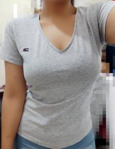Remeras para Dama Escote en V. Tomy Lacost - Miniatura 3