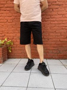 Bermuda Gabardina Corte Chino Negro
