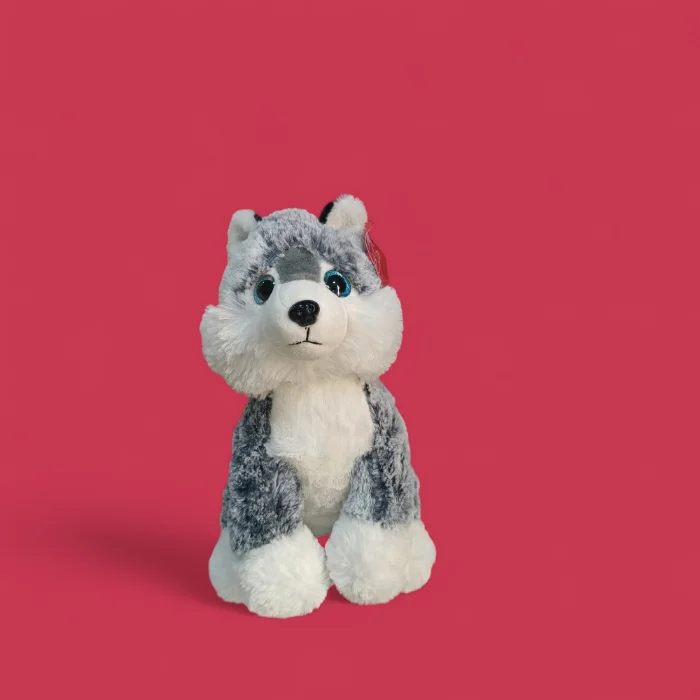 Perro Ciberiano de Peluche