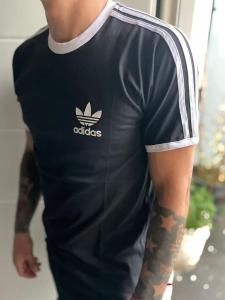 Remera Adida Retro