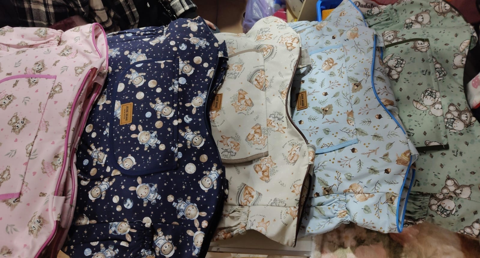 Conjunto de Bolsos Maternales y Cambiador de Gabardina de Nana,varon,unisex - Imagen 2