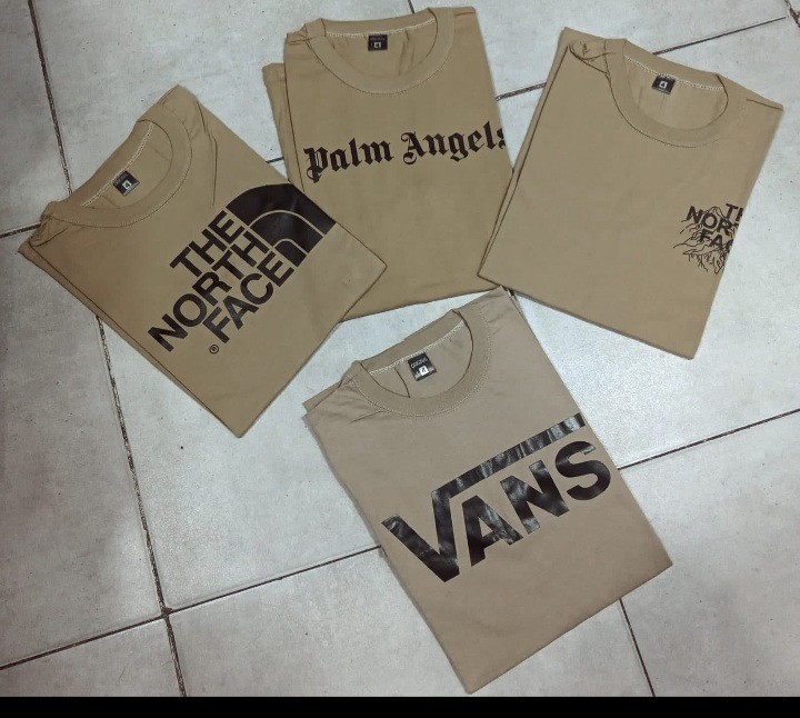 Remera de Algodón de Hombre - Imagen 5